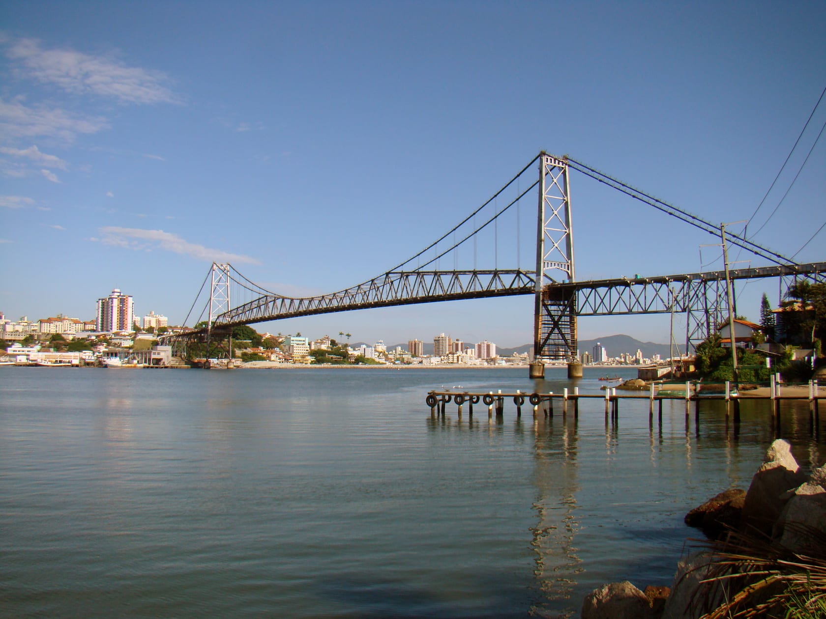 Vista panorâmica da Ponte Hercílio Luz